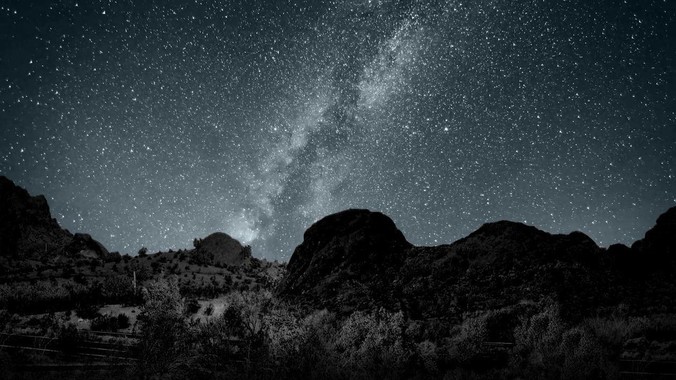 上海首例认定提供爬虫程序抓取公开数据构成提供侵入计算机信息系统程序罪案，该案件有哪些细节值得关注？